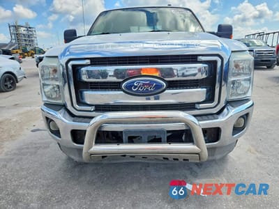 Piąte zdjęcie samochodu w środku: 2011 FORD F250 SUPER DUTY VIN:1FT7W2BT4BEC50847 - miniatura