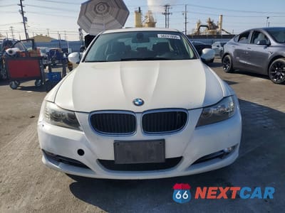 Piąte zdjęcie samochodu w środku: 2011 BMW 3-SERIES 328I 4D SED VIN:WBAPH5G54BNM80620 - miniatura