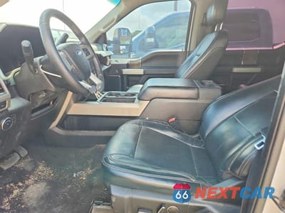 Zdjęcie 7 z 13 samochodu: 2019 FORD F350 SUPER DUTY VIN:1FT8W3DT8KEF01098 - miniatura