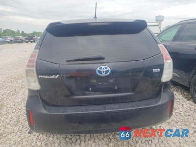 Zdjęcie 6 z 12 samochodu: 2017 TOYOTA PRIUS V TWO VIN:JTDZN3EU3HJ059345 - miniatura
