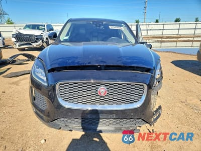 Piąte zdjęcie samochodu w środku: 2019 JAGUAR E-PACE S VIN:SADFJ2FX1K1Z39957 - miniatura
