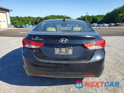 Zdjęcie 6 z 12 samochodu: 2012 HYUNDAI ELANTRA GLS VIN:KMHDH4AE9CU332927 - miniatura