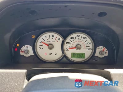 Zdjęcie 9 z 12 samochodu: 2006 FORD ESCAPE XLT VIN:1FMYU93126KC27523 - miniatura