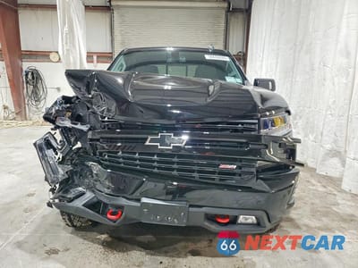 Piąte zdjęcie samochodu w środku: 2021 CHEVROLET SILVERADO K1500 LT TRAIL BOSS VIN:3GCPYFED7MG165342 - miniatura