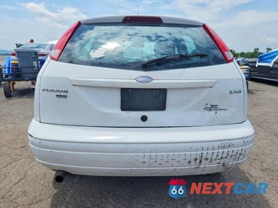 Zdjęcie 6 z 12 samochodu: 2005 FORD FOCUS ZX5 VIN:3FAFP37N55R107759 - miniatura