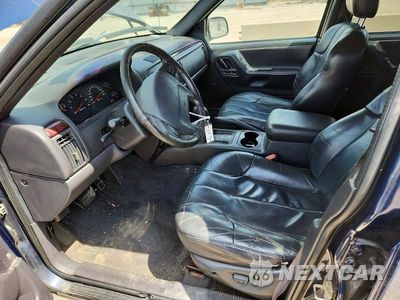 Zdjęcie 7 z 12 samochodu: 2000 JEEP GRAND CHEROKEE LAREDO VIN:1J4GW48S0YC206918 - miniatura