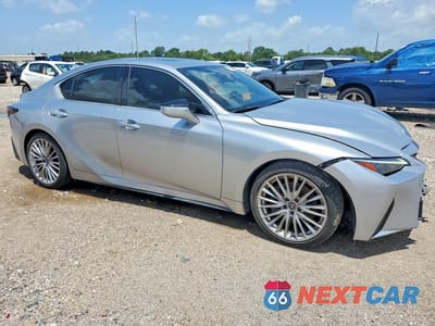 Czwarte zdjęcie samochodu z boku: 2022 LEXUS IS 300 VIN:JTHDA1D22N5119497 - miniatura