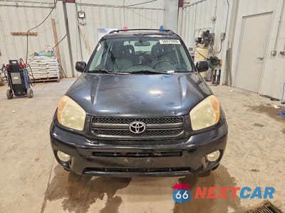 Piąte zdjęcie samochodu w środku: 2005 TOYOTA RAV4 BASE VIN:JTEHD20V156030509 - miniatura