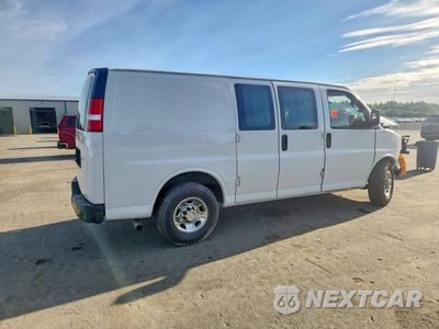 Trzecie zdjęcie samochodu z tyłu: 2019 CHEVROLET EXPRESS G2500 VIN:1GCWGAFP4K1368971 - miniatura