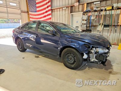 Czwarte zdjęcie samochodu z boku: 2017 TOYOTA CAMRY LE VIN:4T1BF1FK1HU647478 - miniatura