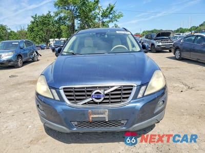 Piąte zdjęcie samochodu w środku: 2010 VOLVO XC60 3.2 VIN:YV4982DZ3A2107471 - miniatura