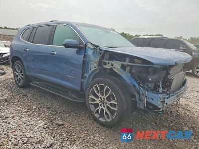 Czwarte zdjęcie samochodu z boku: 2026 GMC ACADIA DENALI ULTIMATE VIN:1GKENSKS8TJ260196 - miniatura