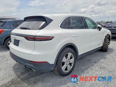 Trzecie zdjęcie samochodu z tyłu: 2019 PORSCHE CAYENNE VIN:WP1AA2AY8KDA07032 - miniatura