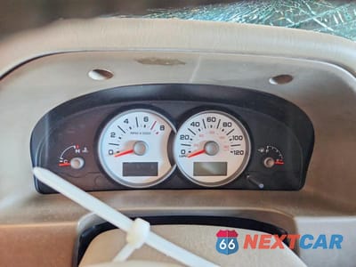 Zdjęcie 9 z 14 samochodu: 2005 FORD ESCAPE XLT VIN:1FMYU93195DA04835 - miniatura