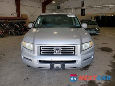Piąte zdjęcie samochodu w środku: 2007 HONDA RIDGELINE RTL VIN:2HJYK16587H525797 - miniatura