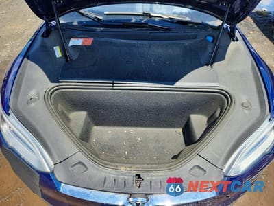 Zdjęcie 11 z 12 samochodu: 2016 TESLA MODEL S VIN:5YJSA1E26GF143407 - miniatura