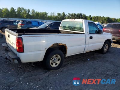 Trzecie zdjęcie samochodu z tyłu: 2004 CHEVROLET SILVERADO C1500 VIN:1GCEC14V64Z253544 - miniatura