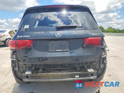 Zdjęcie 6 z 12 samochodu: 2021 MERCEDES-BENZ GLB 250 4MATIC VIN:W1N4M4HB4MW120446 - miniatura