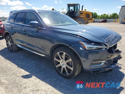 Czwarte zdjęcie samochodu z boku: 2019 VOLVO XC60 T6 INSCRIPTION VIN:YV4A22RL9K1301173 - miniatura
