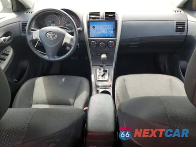 Zdjęcie 8 z 13 samochodu: 2009 TOYOTA COROLLA S VIN:2T1BU40E39C130809 - miniatura