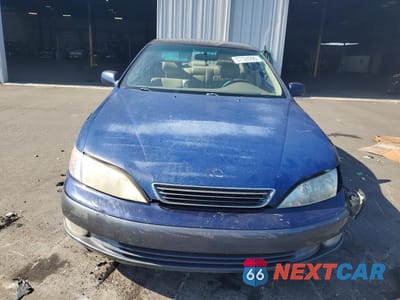 Piąte zdjęcie samochodu w środku: 1998 LEXUS ES 300 VIN:JT8BF28G0W5042067 - miniatura