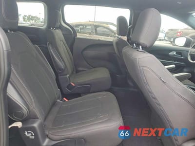 Zdjęcie 11 z 13 samochodu: 2019 CHRYSLER PACIFICA TOURING PLUS VIN:2C4RC1FG8KR705422 - miniatura