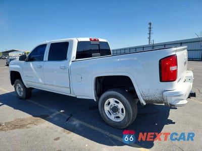 Drugie zdjęcie samochodu z przodu: 2019 GMC SIERRA K2500 DENALI VIN:1GT12SEY3KF111733 - miniatura
