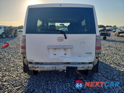 Zdjęcie 6 z 14 samochodu: 2004 TOYOTA SCION XB VIN:JTLKT324240152647 - miniatura