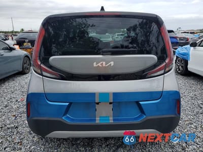 Zdjęcie 6 z 11 samochodu: 2023 KIA SOUL LX VIN:KNDJ23AU9P7861647 - miniatura