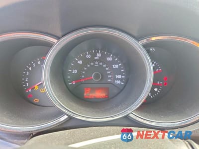 Zdjęcie 9 z 13 samochodu: 2012 KIA SORENTO LX VIN:5XYKT4A27CG248803 - miniatura