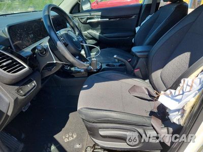 Zdjęcie 7 z 13 samochodu: 2024 KIA SELTOS S VIN:KNDEU2AAXR7526962 - miniatura