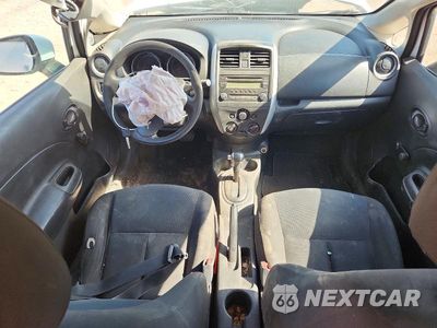 Zdjęcie 8 z 12 samochodu: 2017 NISSAN VERSA NOTE S PLUS VIN:3N1CE2CP9HL356256 - miniatura