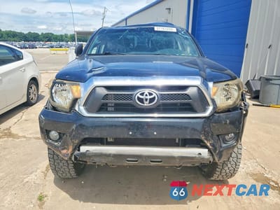 Piąte zdjęcie samochodu w środku: 2013 TOYOTA TACOMA DOUBLE CAB VIN:5TFLU4EN8DX062708 - miniatura