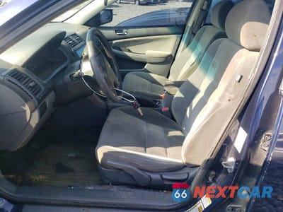 Zdjęcie 7 z 13 samochodu: 2006 HONDA ACCORD SE VIN:1HGCM56386A161443 - miniatura