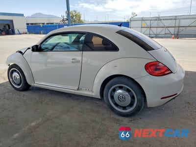 Drugie zdjęcie samochodu z przodu: 2012 VOLKSWAGEN BEETLE VIN:3VWJX7AT1CM638144 - miniatura