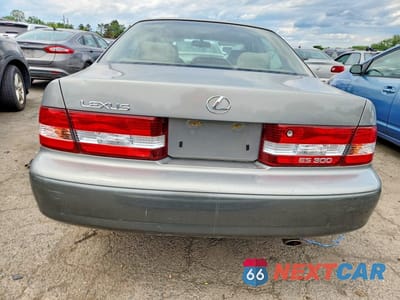 Zdjęcie 6 z 13 samochodu: 2001 LEXUS ES 300 VIN:JT8BF28G410298279 - miniatura