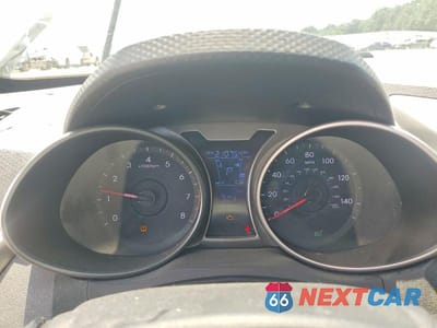 Zdjęcie 9 z 12 samochodu: 2015 HYUNDAI VELOSTER BASE VIN:KMHTC6AD7FU225134 - miniatura