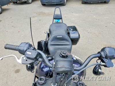 Piąte zdjęcie samochodu w środku: 2025 HARLEY DAVIDSON FXLRS VIN:1HD1YWA13SB016545 - miniatura