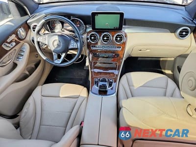 Zdjęcie 8 z 13 samochodu: 2017 MERCEDES-BENZ GLC 300 4MATIC VIN:WDC0G4KB2HV007882 - miniatura