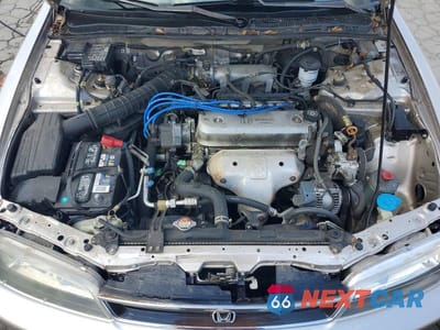 Zdjęcie 11 z 12 samochodu: 1996 HONDA ACCORD DX 25TH ANNIVERSARY VIN:1HGCD5686TA094719 - miniatura