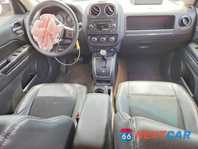 Zdjęcie 8 z 12 samochodu: 2016 JEEP PATRIOT SPORT VIN:1C4NJPBA8GD694148 - miniatura