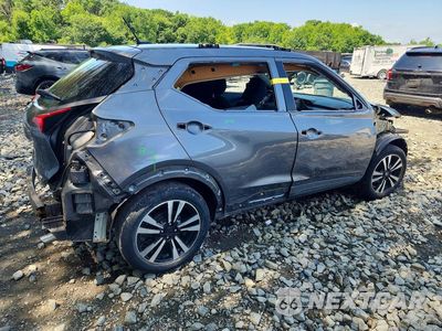 Trzecie zdjęcie samochodu z tyłu: 2019 NISSAN KICKS SV VIN:3N1CP5CU6KL512388 - miniatura