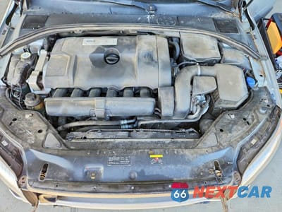 Zdjęcie 11 z 13 samochodu: 2010 VOLVO XC70 3.2 VIN:YV4960BZ4A1086682 - miniatura