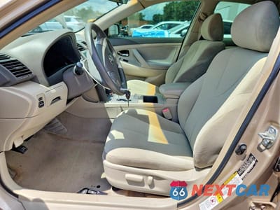 Zdjęcie 7 z 13 samochodu: 2007 TOYOTA CAMRY LE VIN:4T1BE46K57U056704 - miniatura