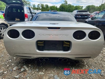 Zdjęcie 6 z 12 samochodu: 2001 CHEVROLET CORVETTE Z06 VIN:1G1YY12S915119467 - miniatura
