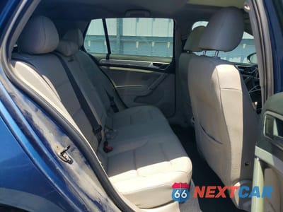 Zdjęcie 10 z 12 samochodu: 2016 VOLKSWAGEN GOLF S VIN:3VW217AU9GM037701 - miniatura