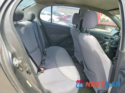 Zdjęcie 10 z 12 samochodu: 2003 TOYOTA ECHO BASE VIN:JTDBT123830309572 - miniatura