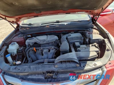 Zdjęcie 11 z 12 samochodu: 2011 HYUNDAI SONATA VIN:5NPEC4AC5BH240809 - miniatura