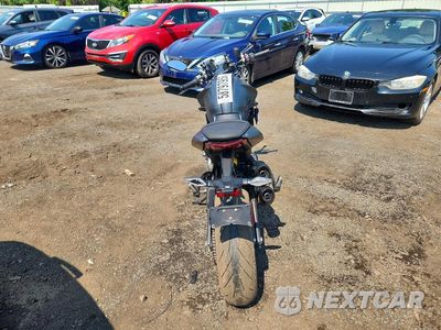 Czwarte zdjęcie samochodu z boku: 2023 DUCATI MONSTER VIN:ZDMMAMDT8PB008201 - miniatura