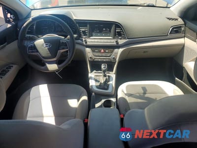 Zdjęcie 8 z 13 samochodu: 2017 HYUNDAI ELANTRA SE VIN:5NPD84LF3HH165962 - miniatura